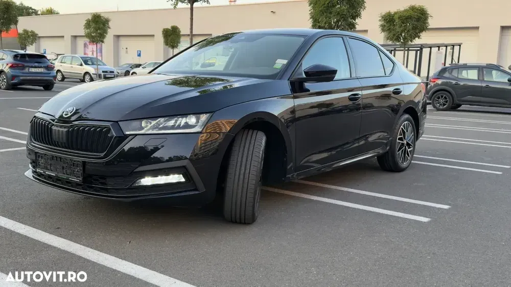Škoda Octavia IV 1.5 TSI DSG MHEV Style — imagine 2