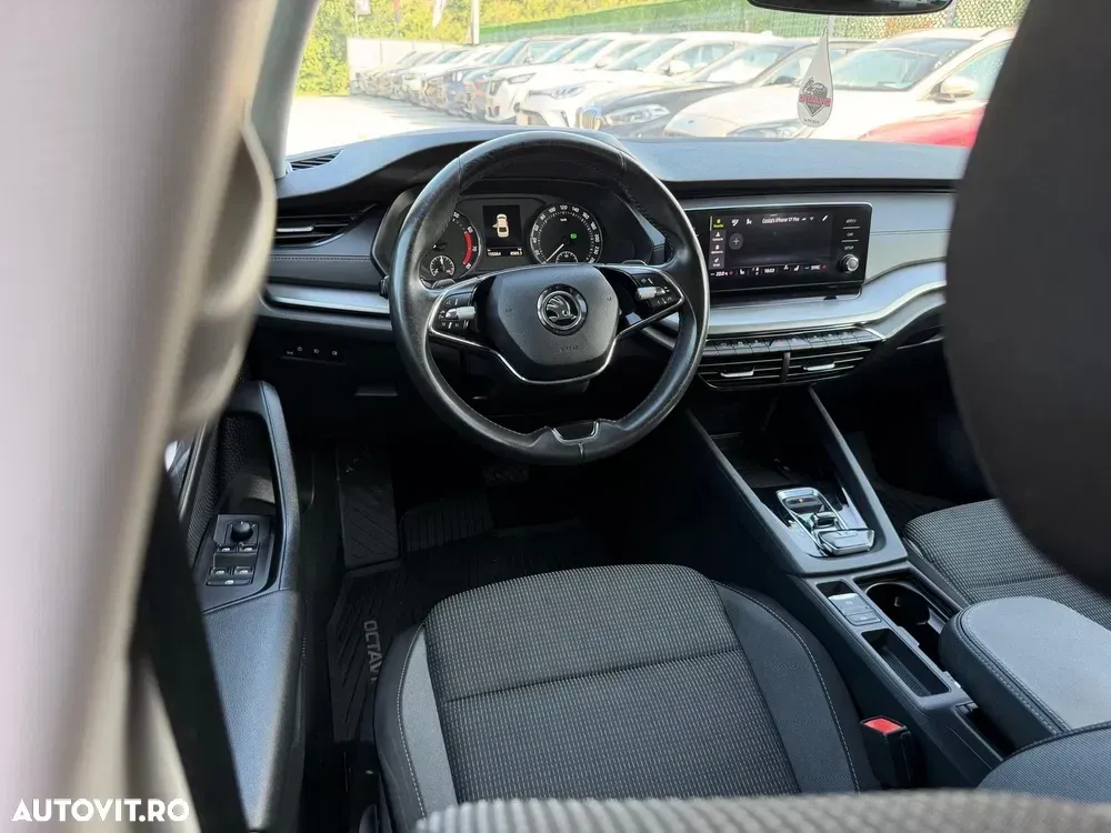 Škoda Octavia IV 1.0 TSI DSG Mild Hybrid Style — imagine 5