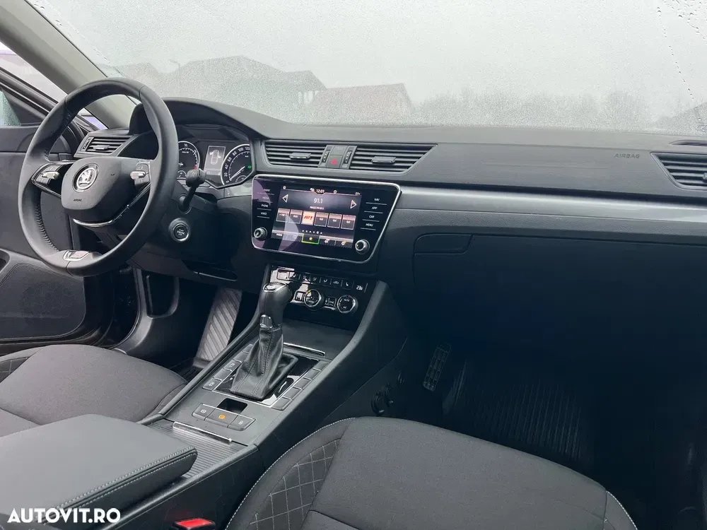 Škoda Superb III 2.0 TDI 4x4 DSG Premium Edition — imagine 6