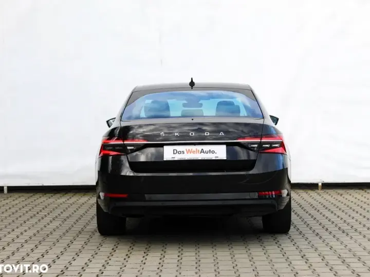 Škoda Superb 2.0 TDI DSG Style
