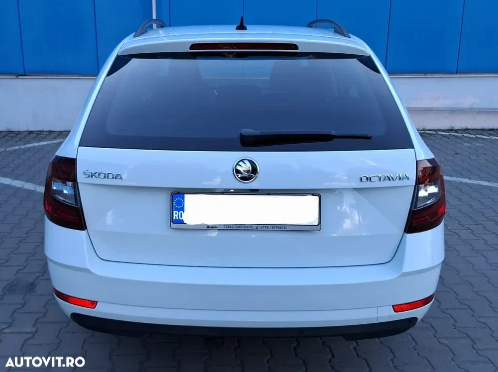 Škoda Octavia III — imagine 4