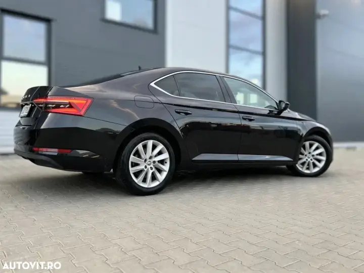Škoda Superb III 2.0 TDI DSG Ambition
