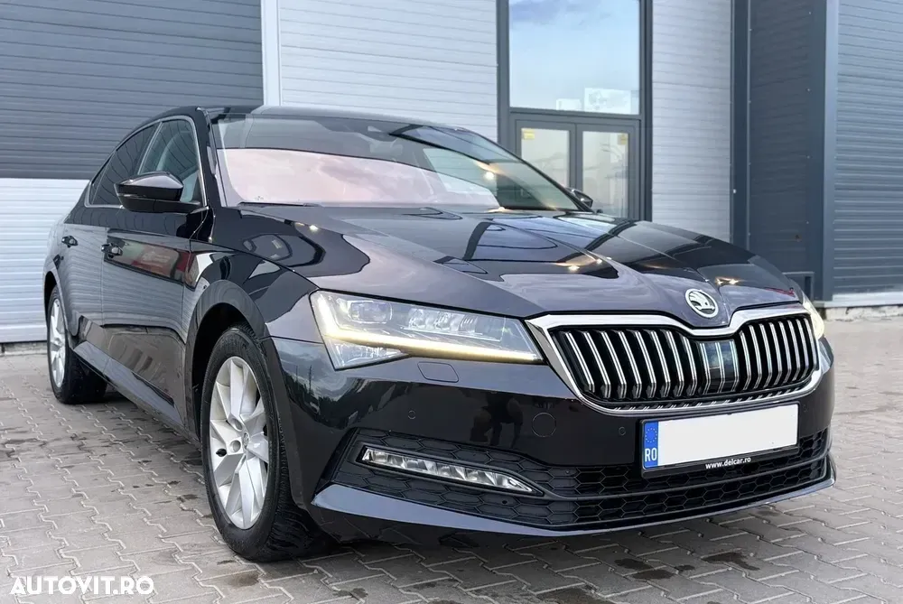 Škoda Superb III 2.0 TDI DSG Ambition — imagine 4