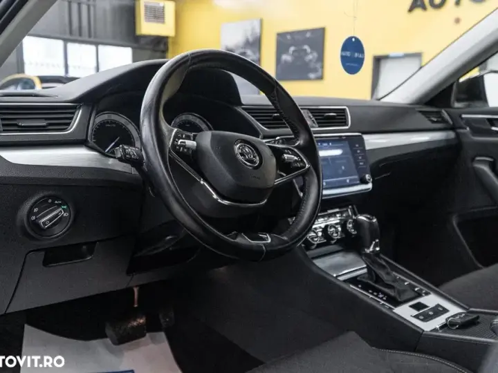 Škoda Superb 2.0 TDI DSG Style