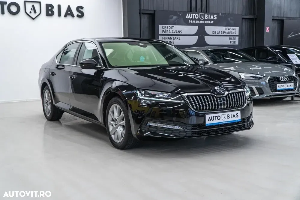 Škoda Superb 2.0 TDI DSG Style — imagine 3