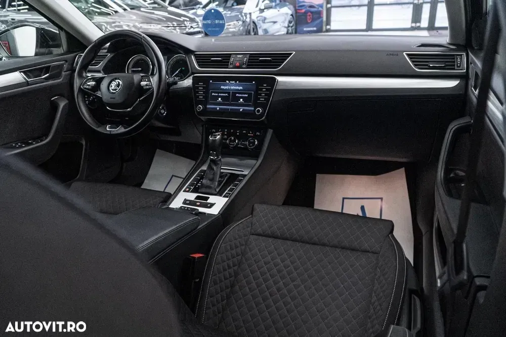 Škoda Superb 2.0 TDI DSG Style — imagine 2