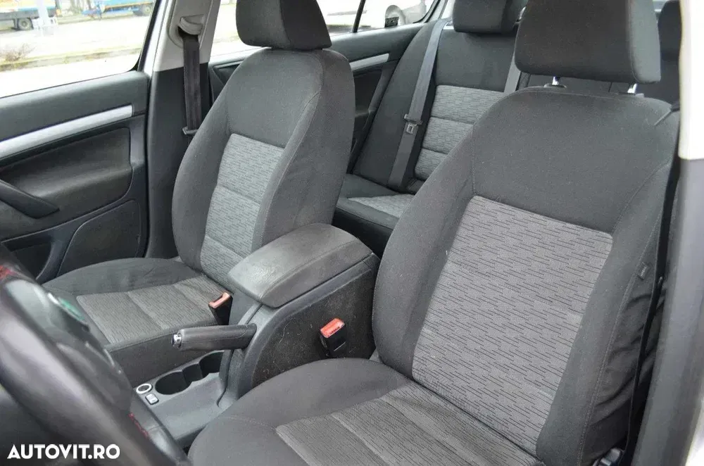Škoda Octavia 1.6 TDI Classic — imagine 4