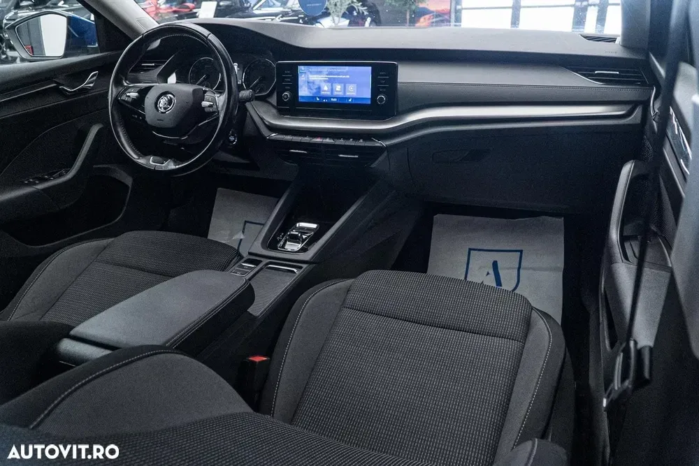 Škoda Octavia IV 2.0 TDI DSG Style — imagine 2