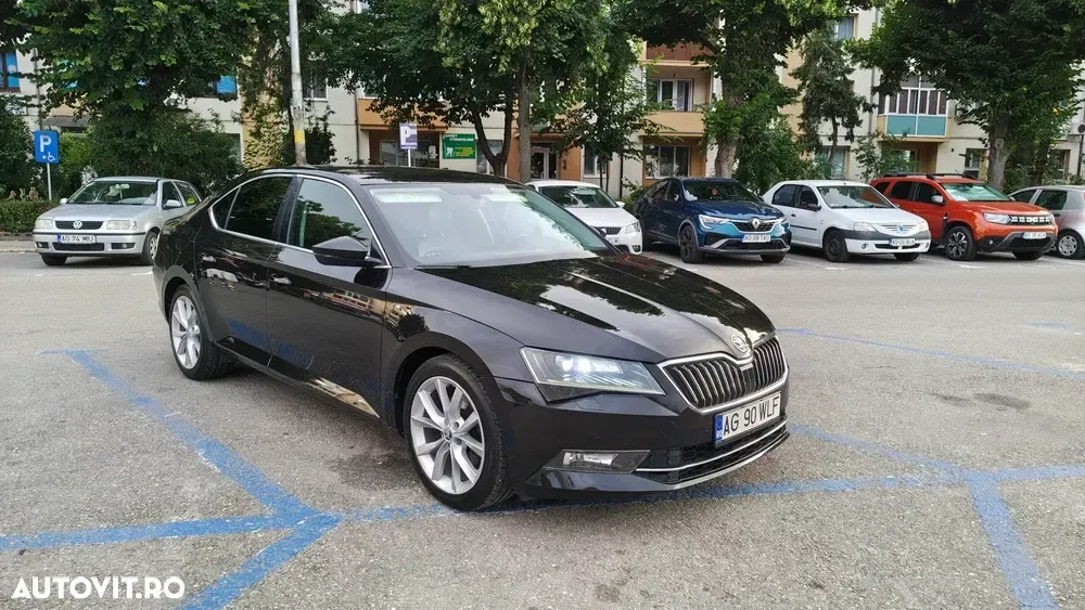 Škoda Superb III 2.0 TDI DSG Style — imagine 5