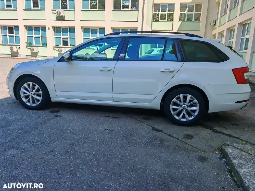 Škoda Octavia III — imagine 4