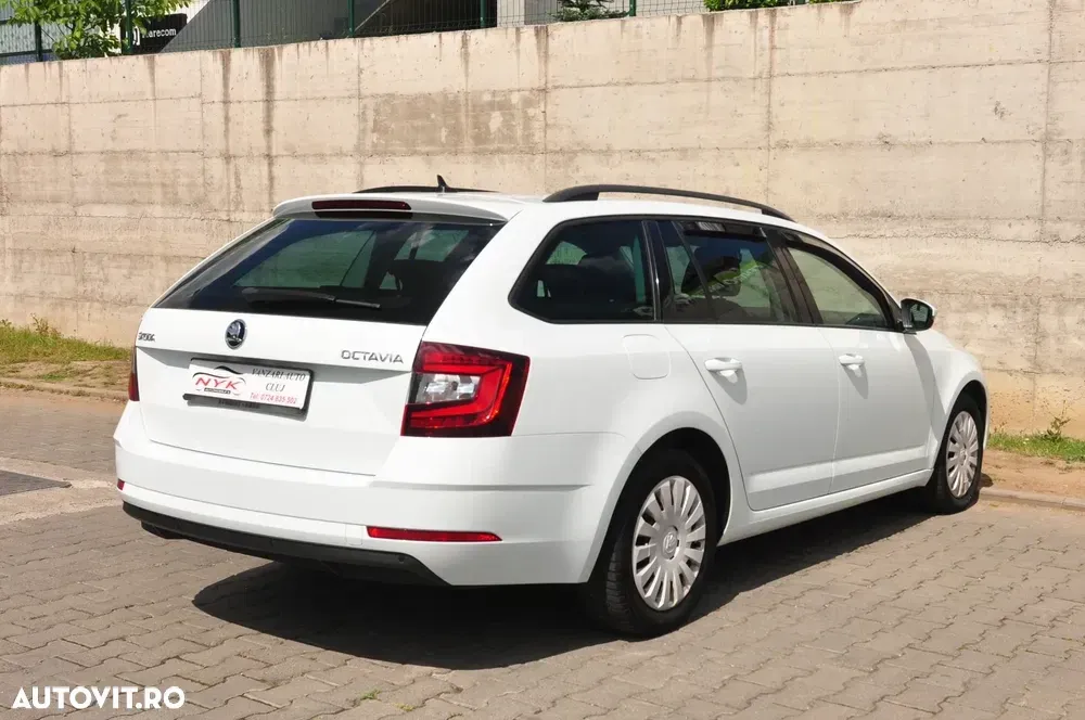Škoda Octavia III 1.6 TDI DSG Ambition — imagine 4