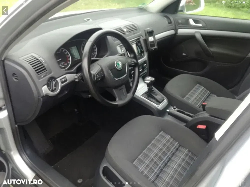 Škoda Octavia 1.6 TDI DPF DSG Ambiente — imagine 2