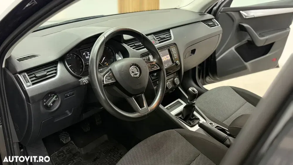 Škoda Octavia III 1.6 TDI Ambition — imagine 5