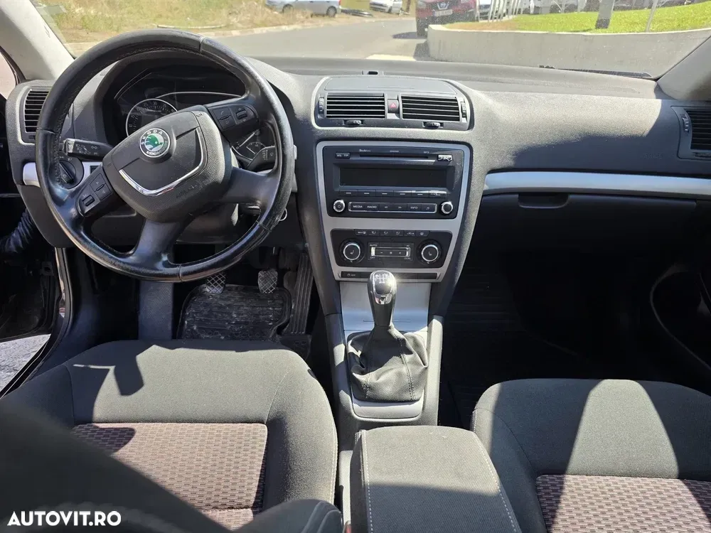 Škoda Octavia 1.6 TDI Drive — imagine 5