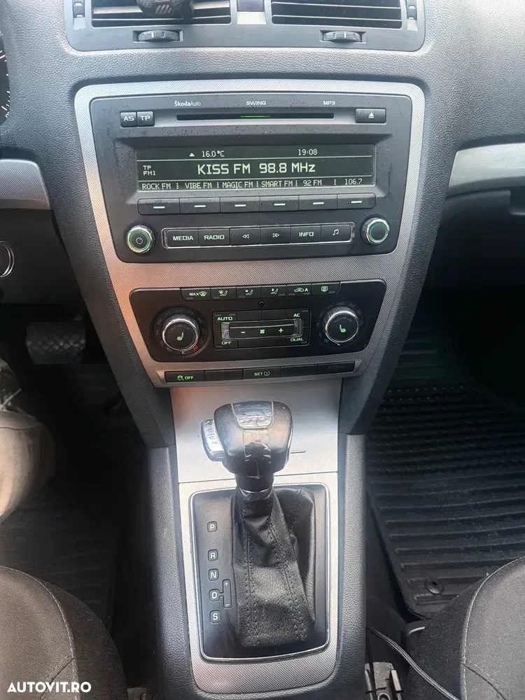 Škoda Octavia — imagine 4
