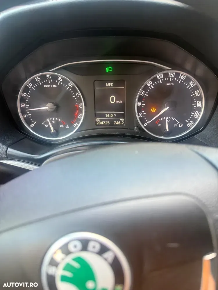 Škoda Octavia — imagine 5