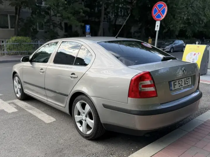 Škoda Octavia II 2.0 TDI Elegance