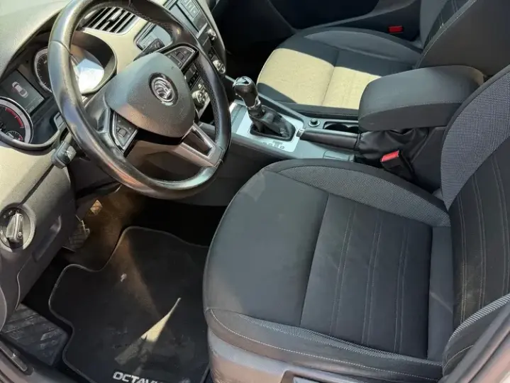 Škoda Octavia IV 1.0 TSI DSG Style