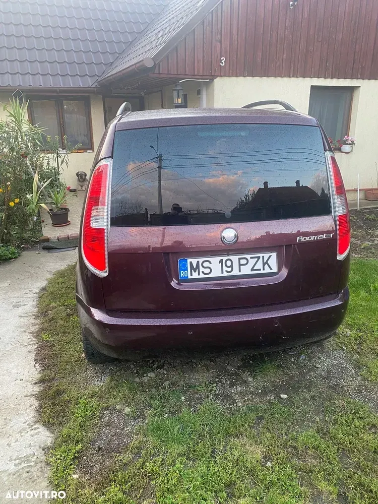 Škoda Roomster 1.6 16V Tiptronic Style — imagine 2
