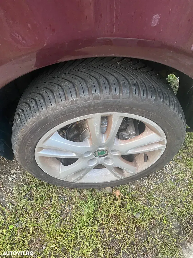 Škoda Roomster 1.6 16V Tiptronic Style — imagine 5
