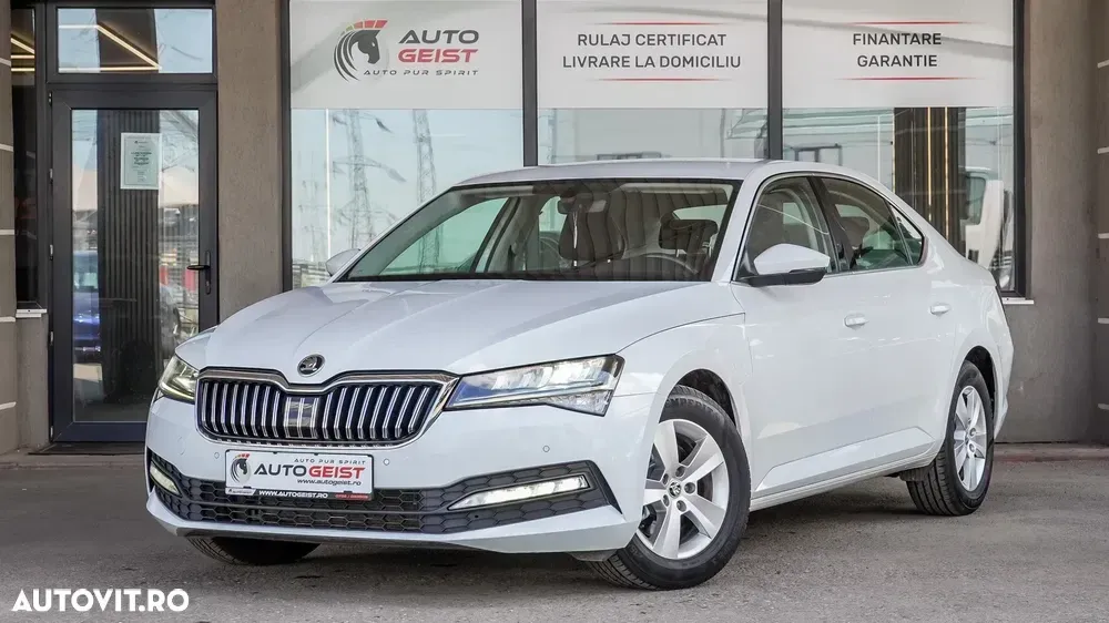 Škoda Superb 1.5 TSI DSG Ambition — imagine 2