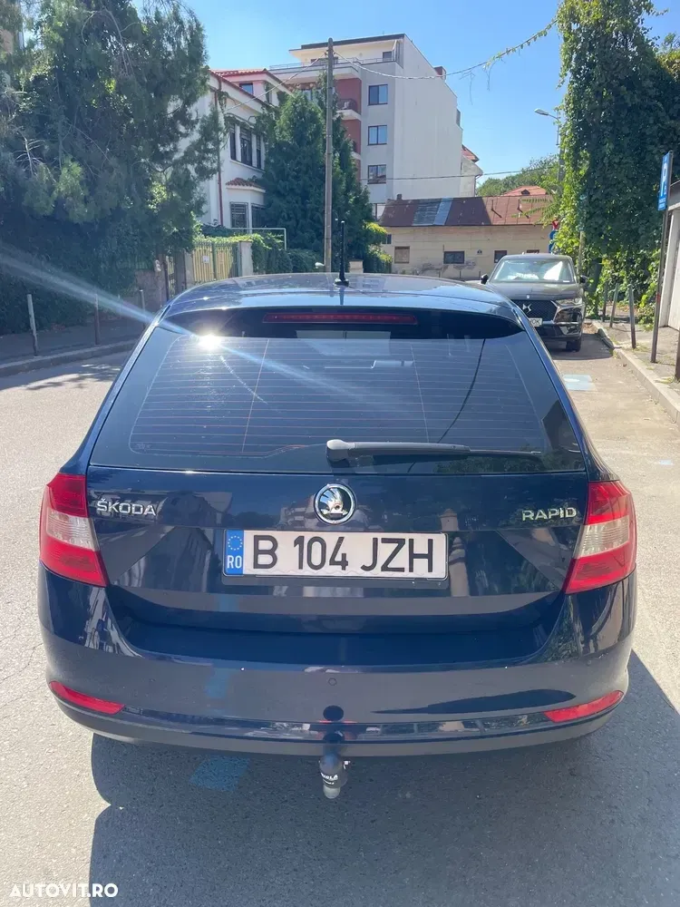 Škoda Rapid 1.6 TDI Ambition — imagine 6