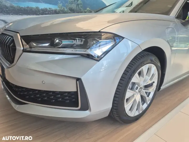 Škoda Superb III 1.5 TSI iV DSG Selection