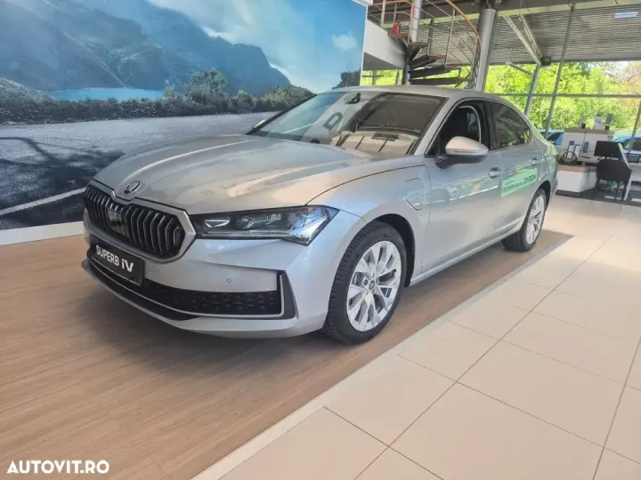 Škoda Superb III 1.5 TSI iV DSG Selection