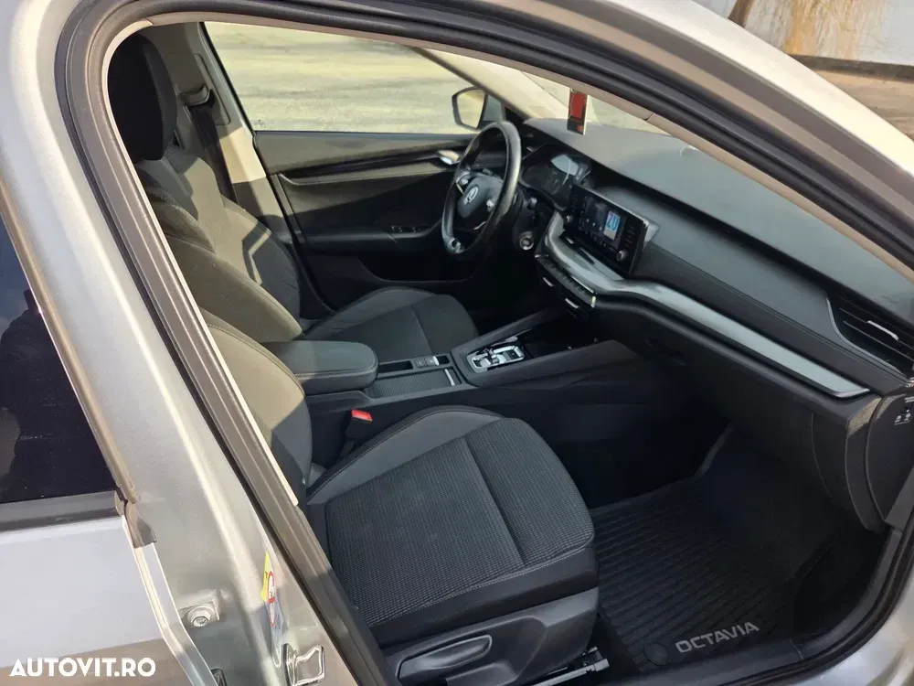 Škoda Octavia 2.0 TDI DSG Ambition — imagine 6