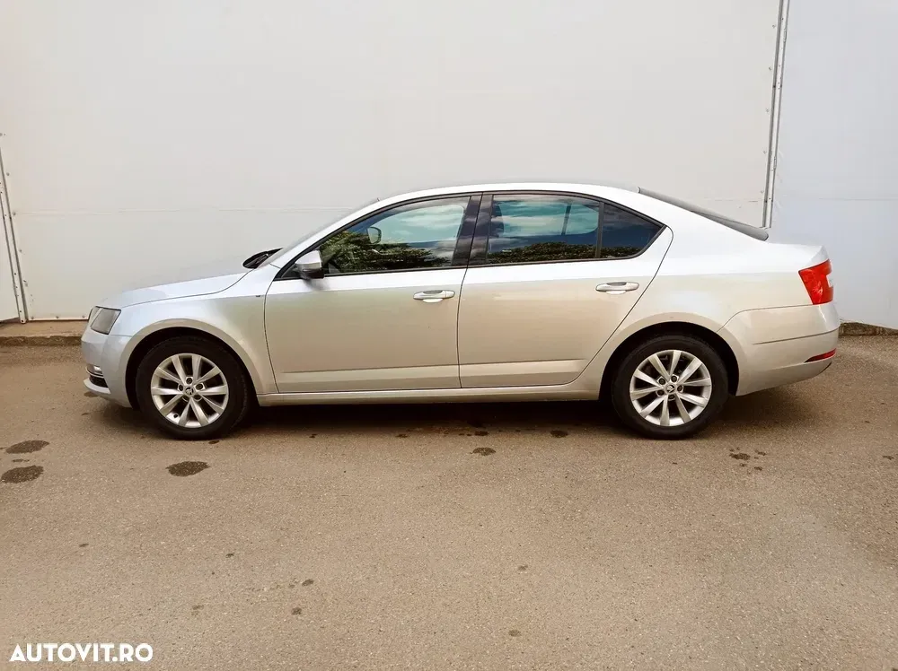 Škoda Octavia III 1.6 TDI Style — imagine 4