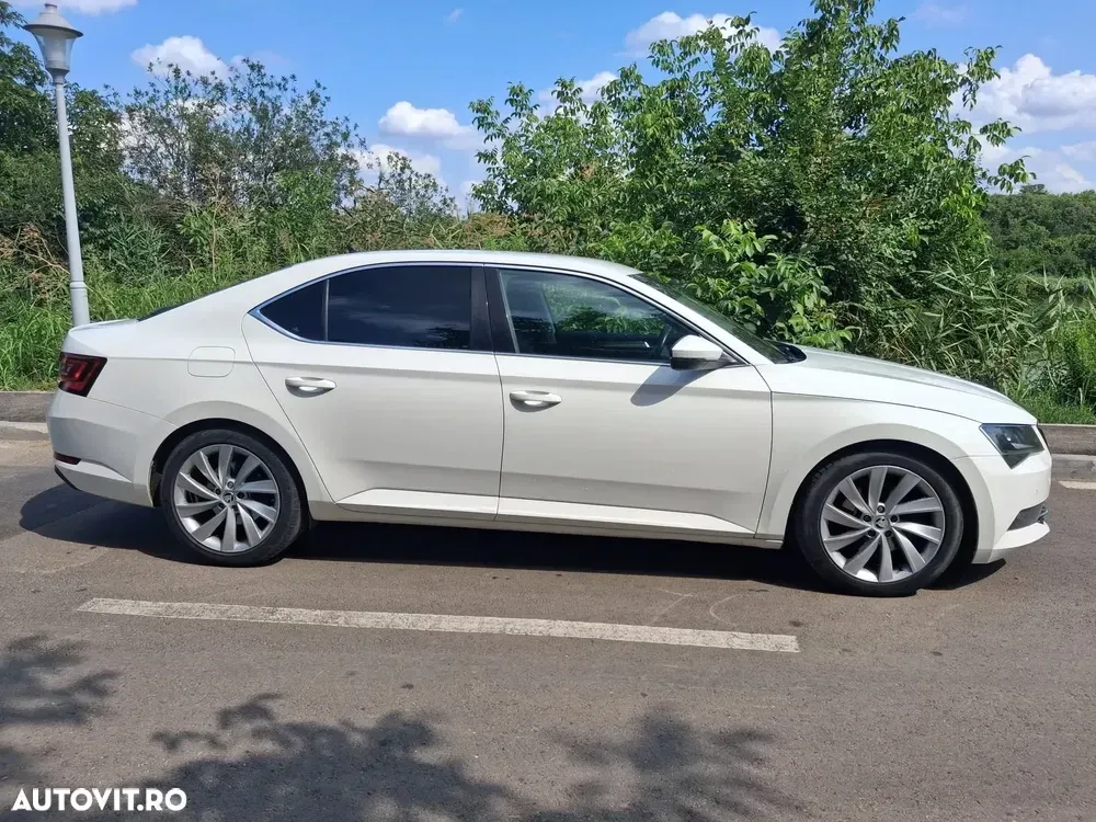 Škoda Superb III 2.0 TDI Laurin & Klement — imagine 5