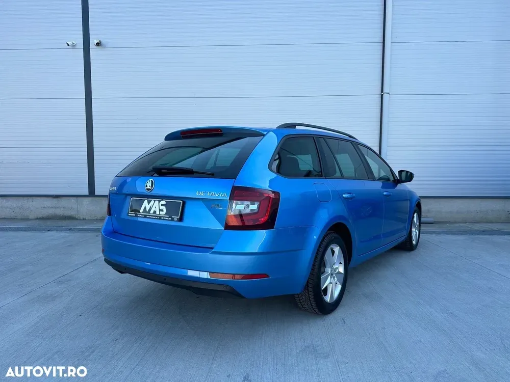 Škoda Octavia 2.0 TDI DSG Style — imagine 2