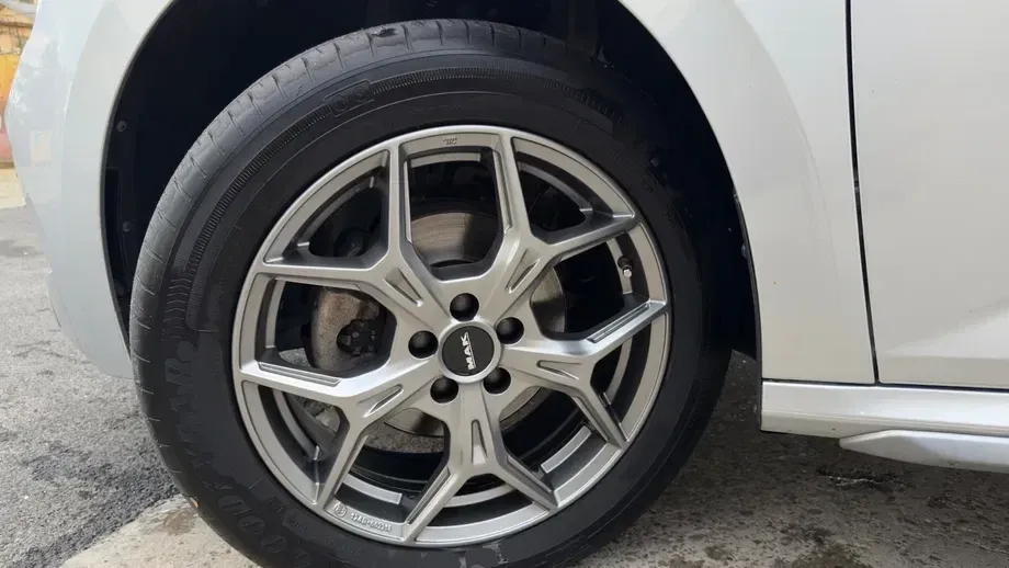 Škoda Kamiq 1.5 TSI DSG Style — imagine 4