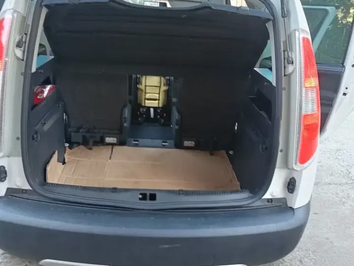 Škoda Roomster 1.2 TSI Scout PLUS EDITION