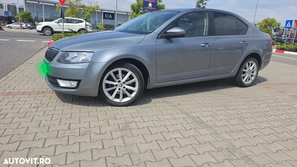 Škoda Octavia III 1.2 TSI STYLE — imagine 3