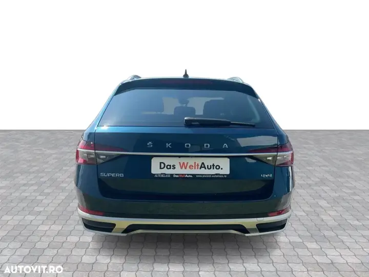 Škoda Superb 2.0 TDI 4X4 DSG Scout