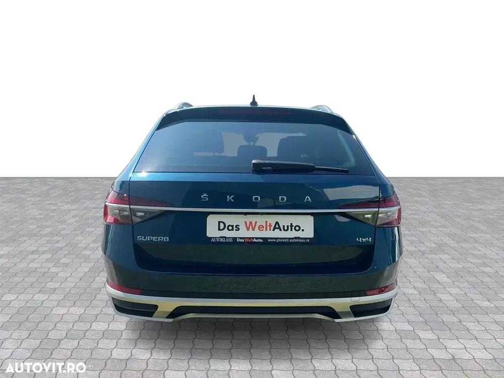 Škoda Superb 2.0 TDI 4X4 DSG Scout — imagine 4