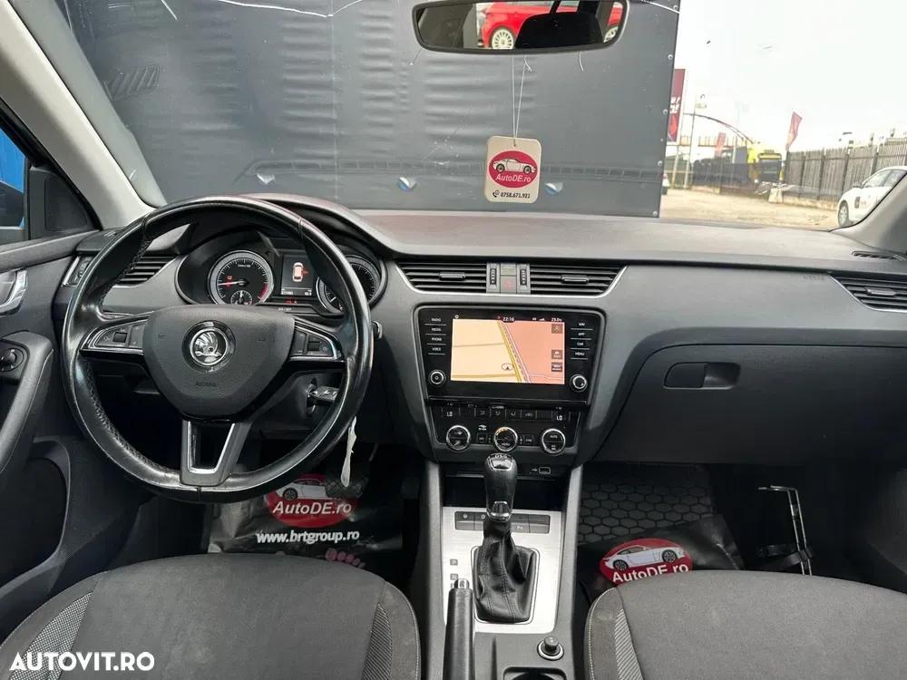 Škoda Octavia — imagine 6