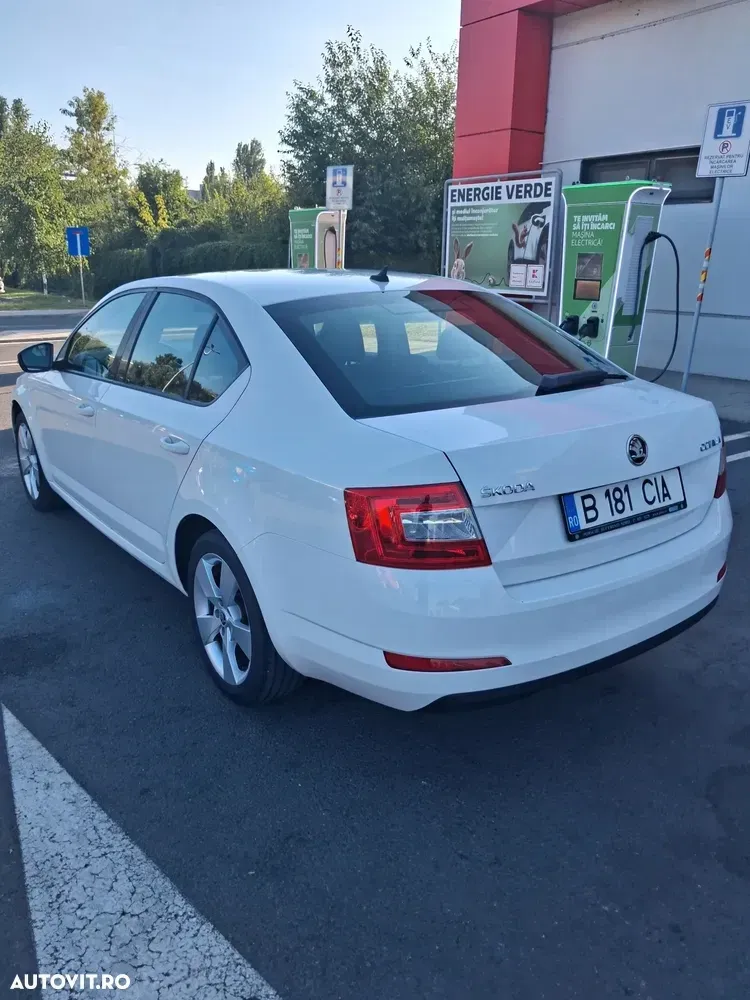 Škoda Octavia III 1.4 TSI DSG Style — imagine 3