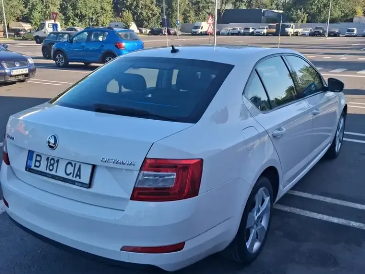 Škoda Octavia III 1.4 TSI DSG Style