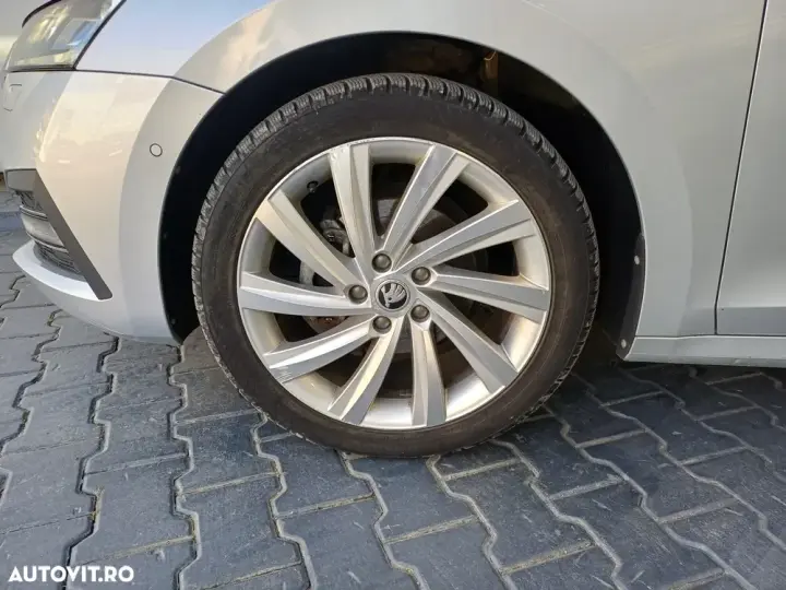 Škoda Octavia IV 2.0 TDI DSG Style