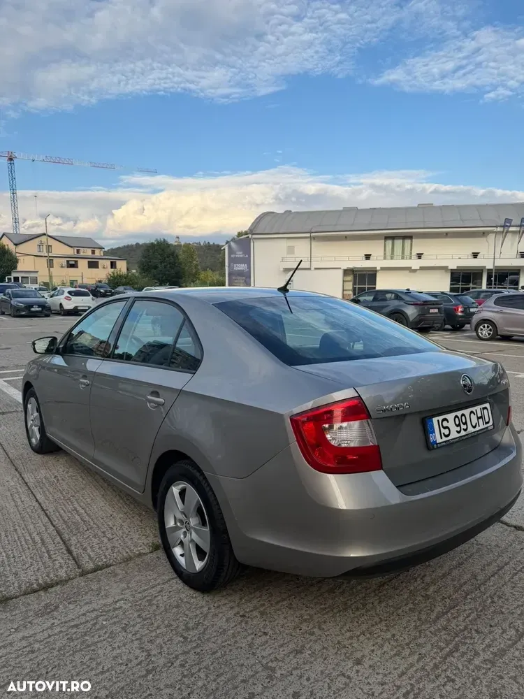 Škoda Rapid 1.6 TDI Ambition — imagine 6