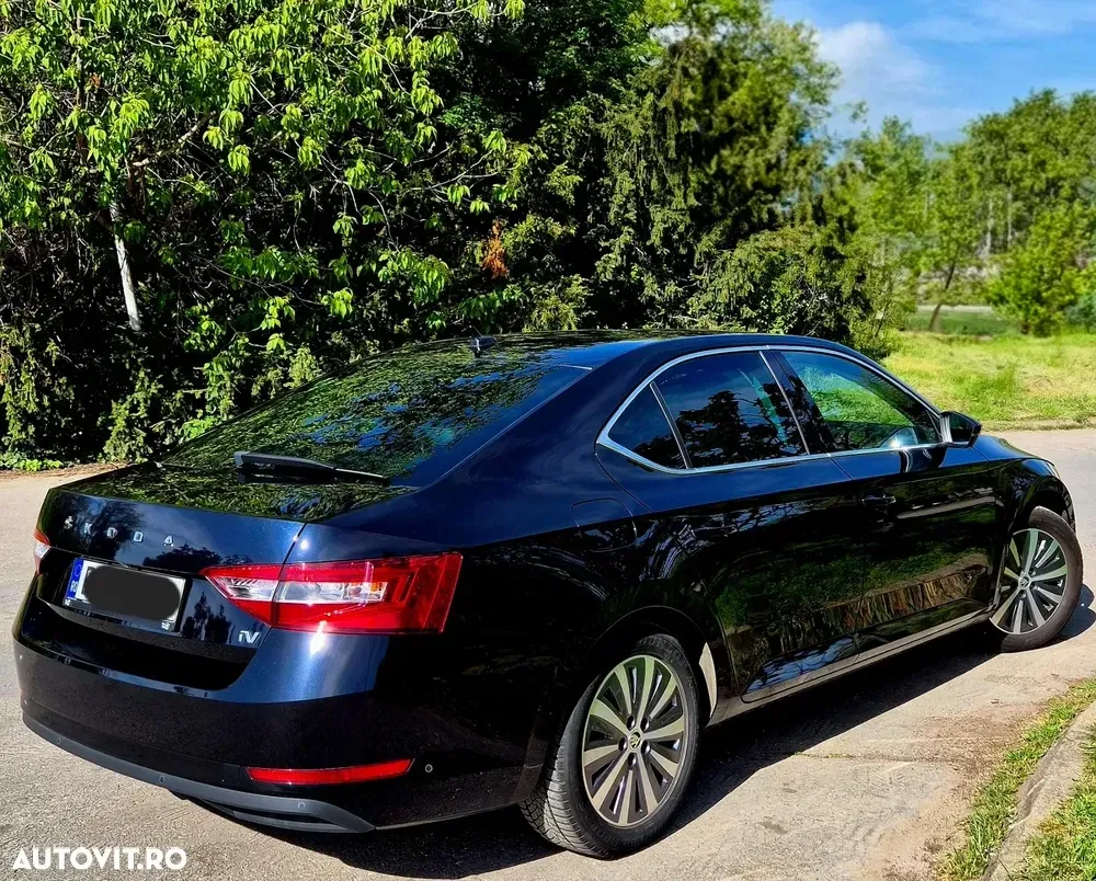 Škoda Superb III — imagine 4