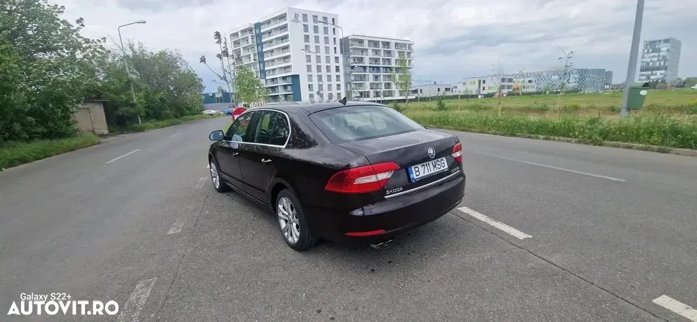 Škoda Superb II 2.0 TDI Comfort — imagine 3