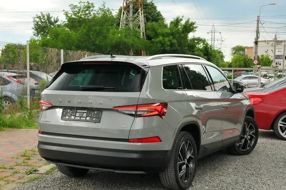 Škoda Kodiaq 2.0 TSI 4X4 DSG Ambition — imagine 4