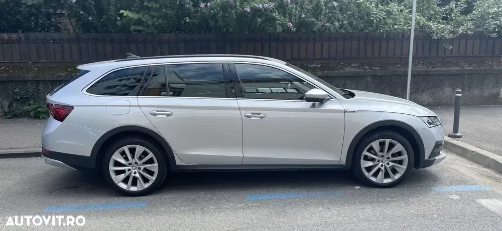 Škoda Octavia IV 2.0 TSI DSG 4x4 Scout — imagine 4