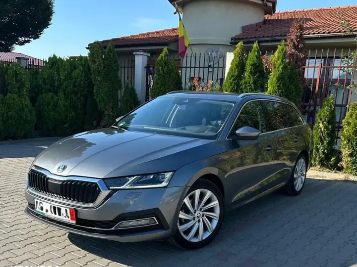 Škoda Octavia IV 2.0 TDI DSG First Edition