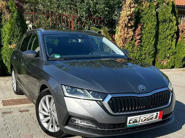 Škoda Octavia IV 2.0 TDI DSG First Edition