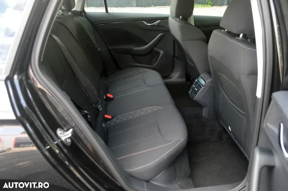 Škoda Kamiq 1.0 TSI DSG Ambition — imagine 6