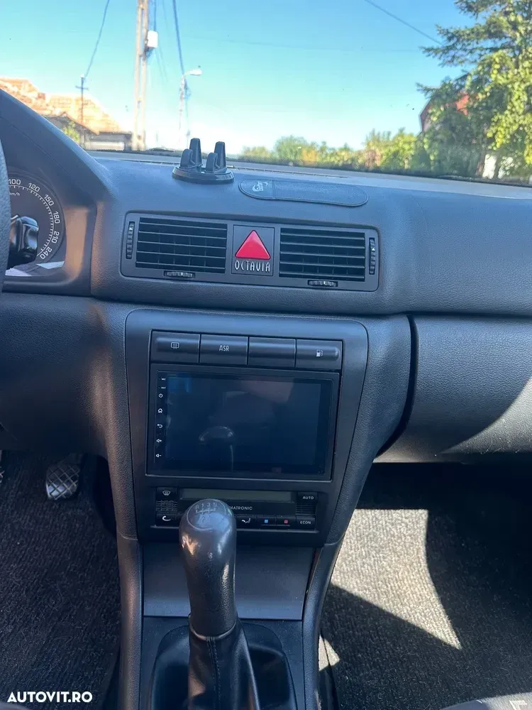 Škoda Octavia I Tour 1.9TDI — imagine 4